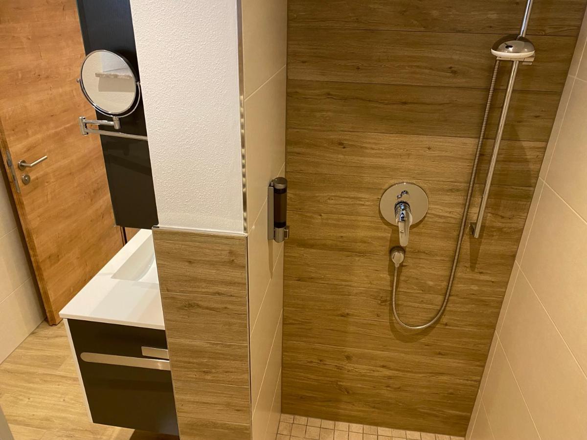 Ferienwohnung Mit Salzachblick Laufen Exterior foto