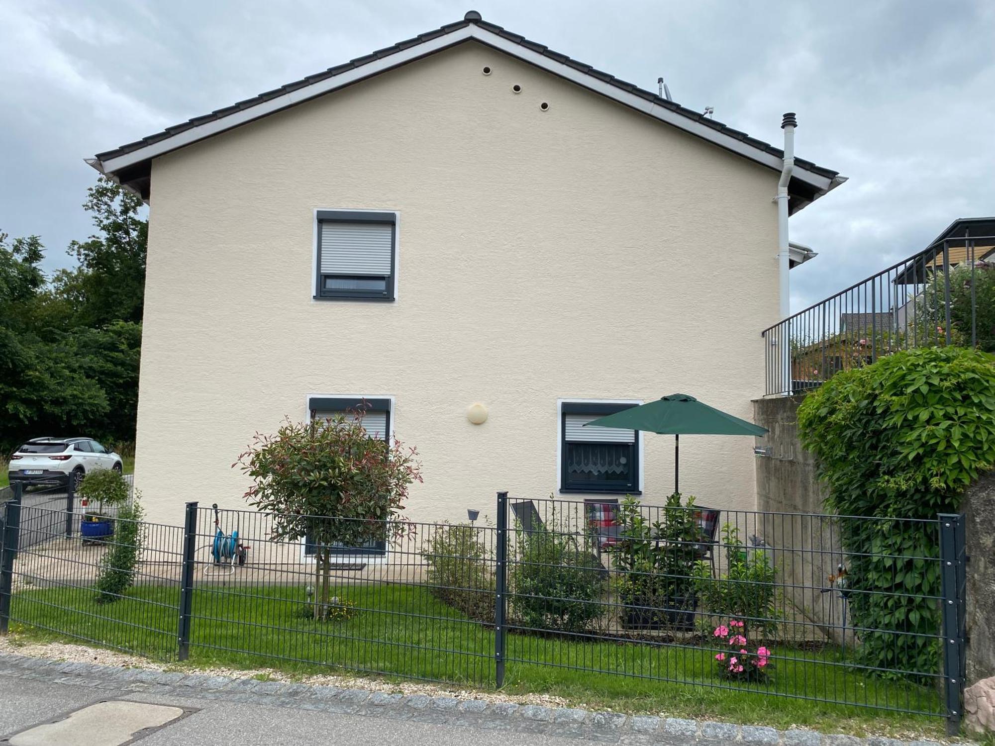 Ferienwohnung Mit Salzachblick Laufen Exterior foto